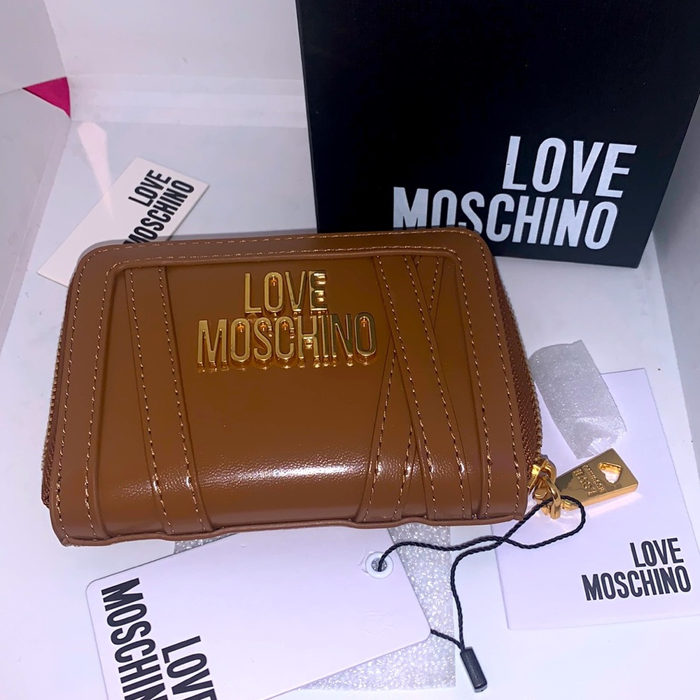 NWT Love Moschino Leather Wallet